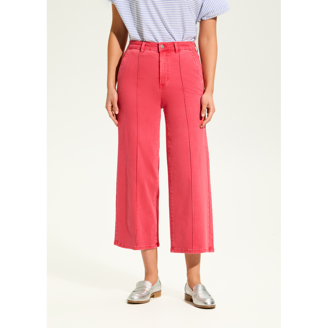 Suzanne Wide Crop 6973511