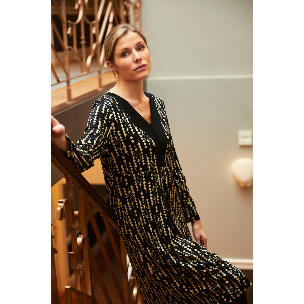 V-Neck Dress 68426897