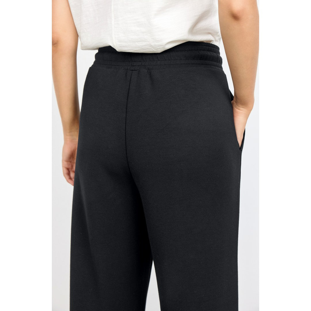 Banu 33 Crop 25328 - Black