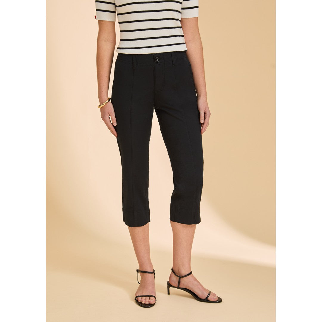 Christina Pintuck Capri 5261924