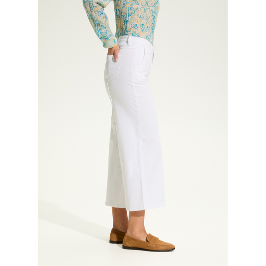Suzanne Wide Crop 6973511