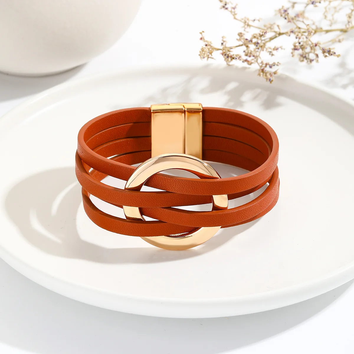 Leather Circle Cuff AL2503C