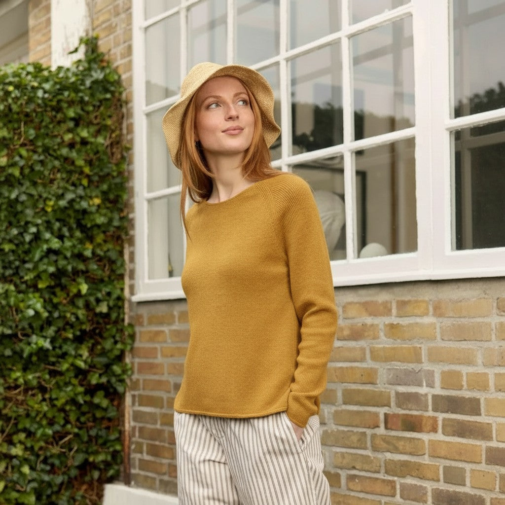 Nectarine Crewneck Sweater NEC