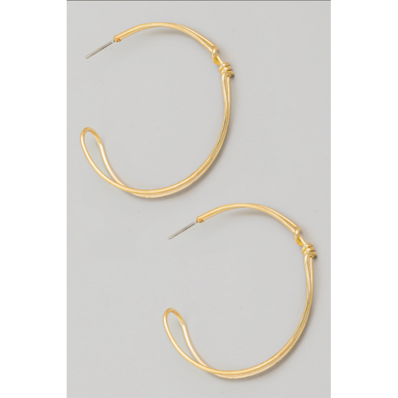 Thin Layered Metallic Wire Hoop Earrings