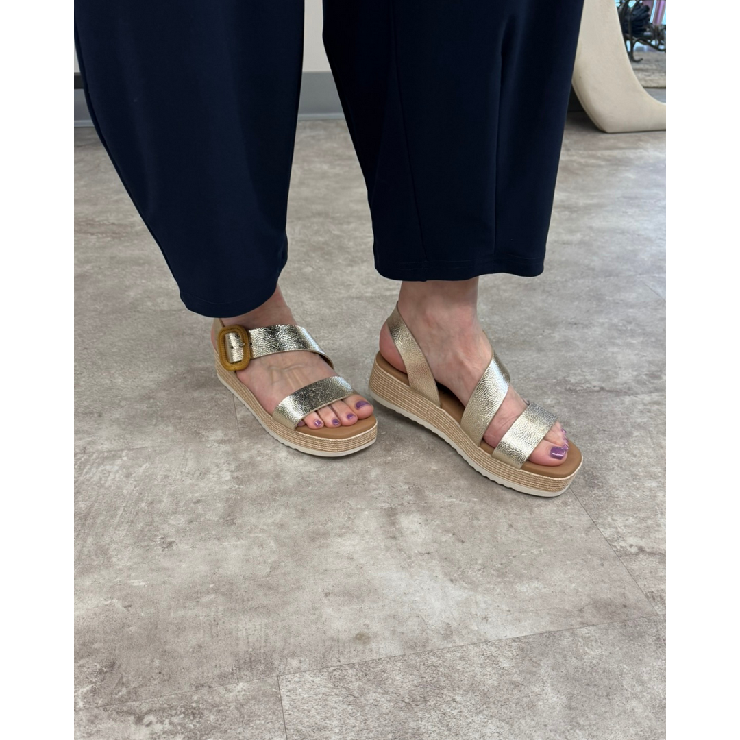 Strappy Sandal 5432