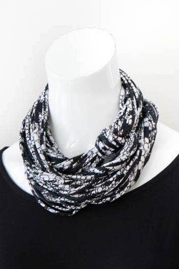 Scarf and Necklace in Black and White Print 'Laced'