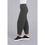 Load image into Gallery viewer, Bamboo Fleece Narrow Lantern Pant BF4704
