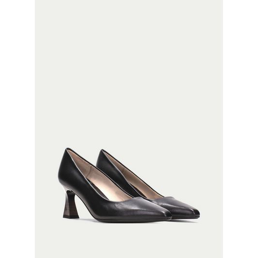 Dalia Pump Footwear HI233138