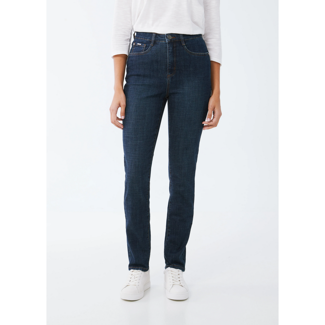 Suzanne Slim Straight Leg 6847809