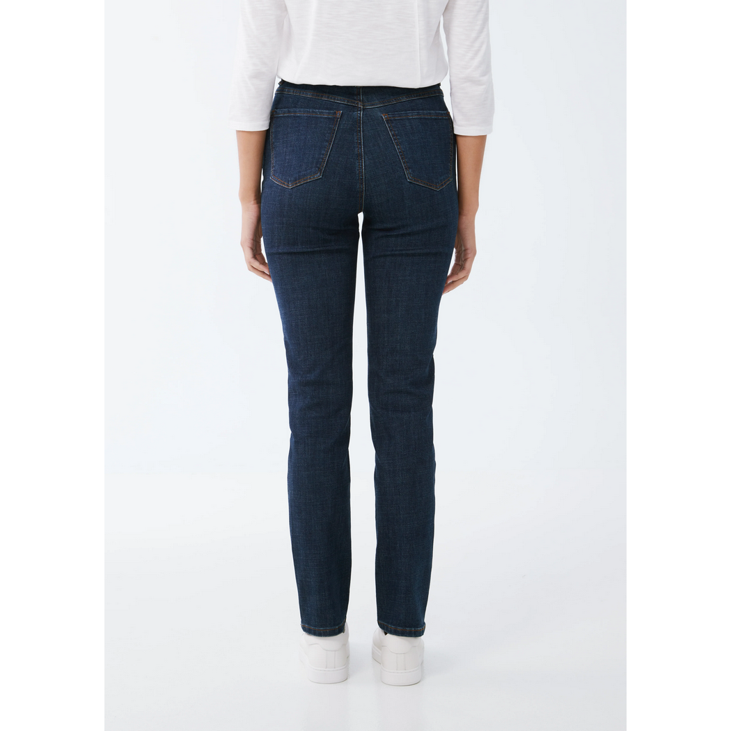 Suzanne Slim Straight Leg 6847809