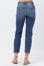 Load image into Gallery viewer, Midrise Clean Non-Distressed Boyfriend Denim 82277REG
