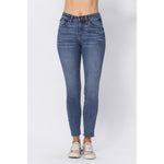 Load image into Gallery viewer, Cleo Embroidered Pocket Relaxed Fit Denim 88259
