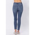 Load image into Gallery viewer, Cleo Embroidered Pocket Relaxed Fit Denim 88259
