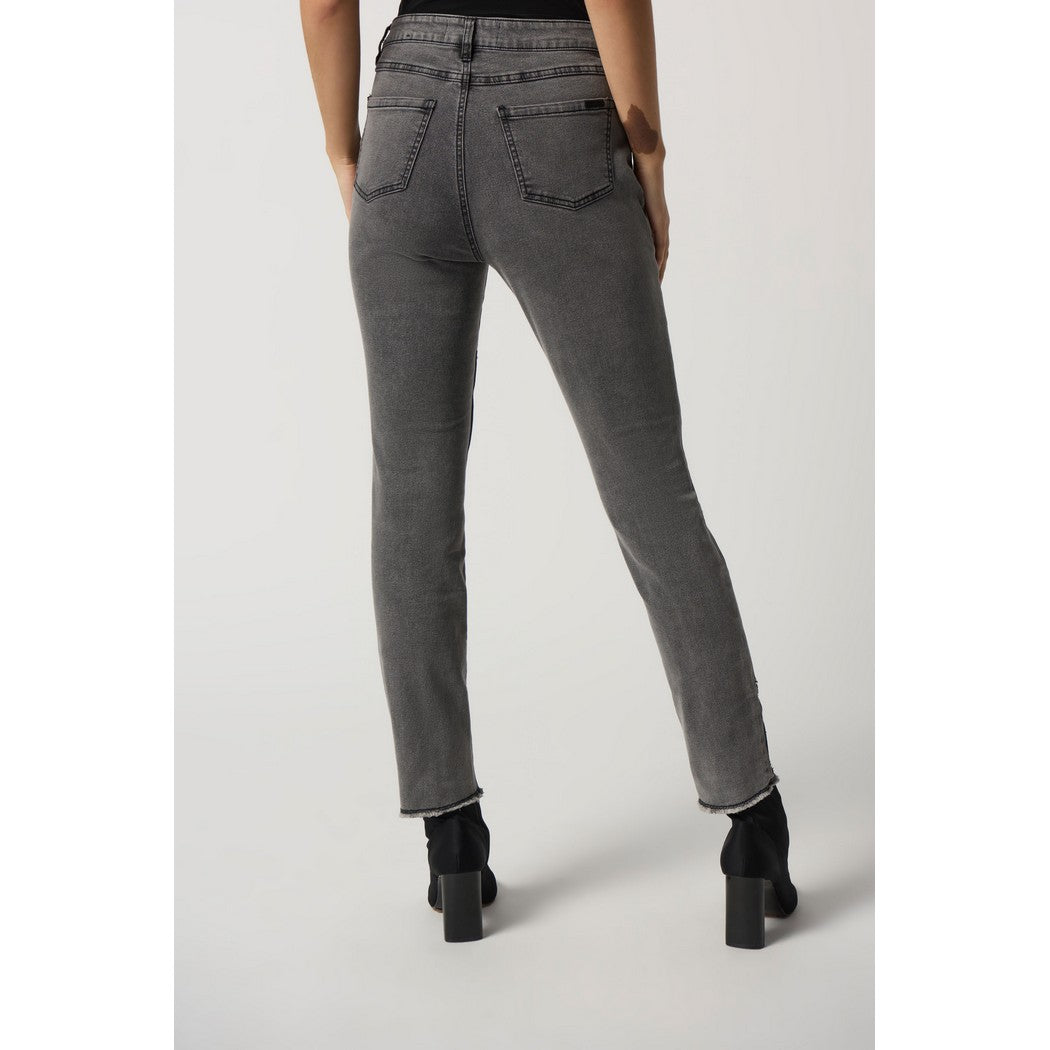 Slim Fit Cropped Denim 233947