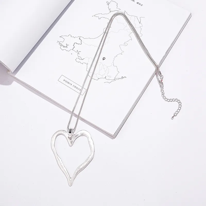 Heart Necklace Jewelry 231271 BTJE