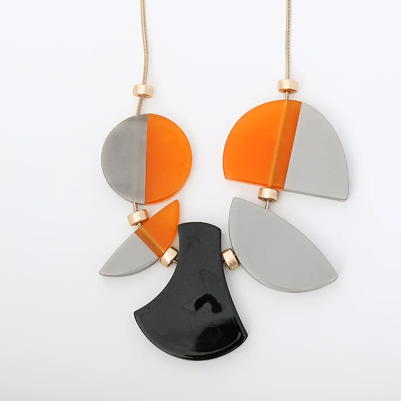 Colourful Acrylic Necklace Jewelry 231312 BTJE