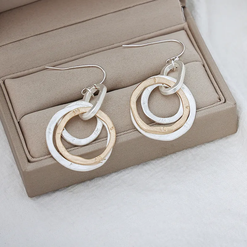 Classic Hoop Earrings Jewelry 231078 BTJE