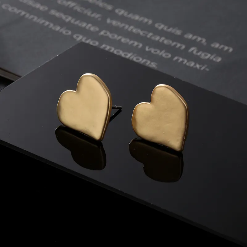 Dainty Heart Stud Earrings 231136 BTJE