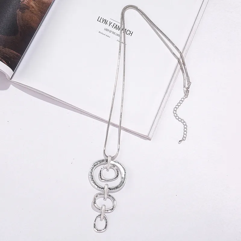 Multi Circle Necklace Jewelry 231260 BTJE